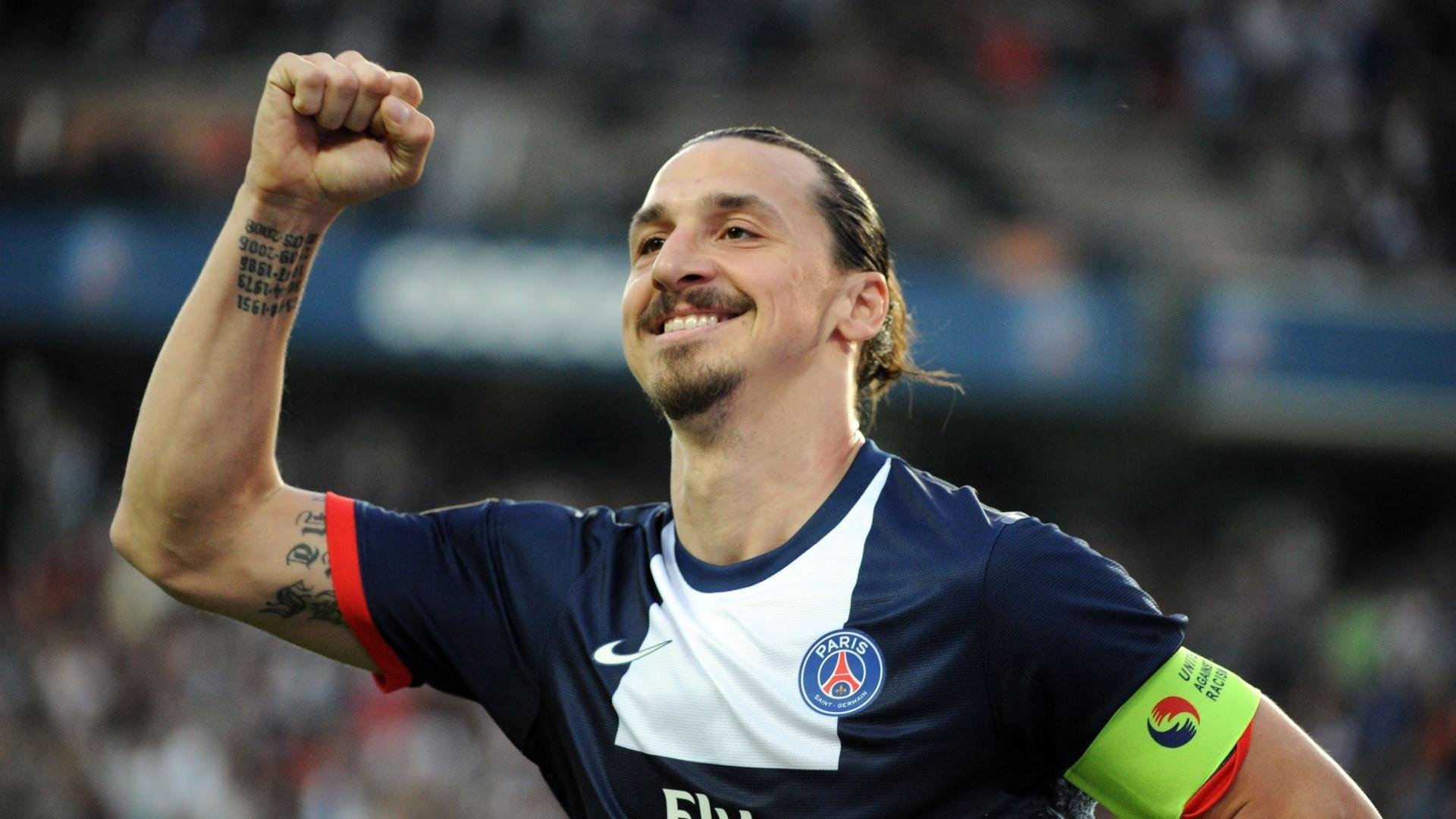 开云备用-2011年季后赛：热火在“3巨头”组建后首次打进总决赛，詹姆斯表现出色，虽然最终输给马刺，但点燃了夺冠的希望。