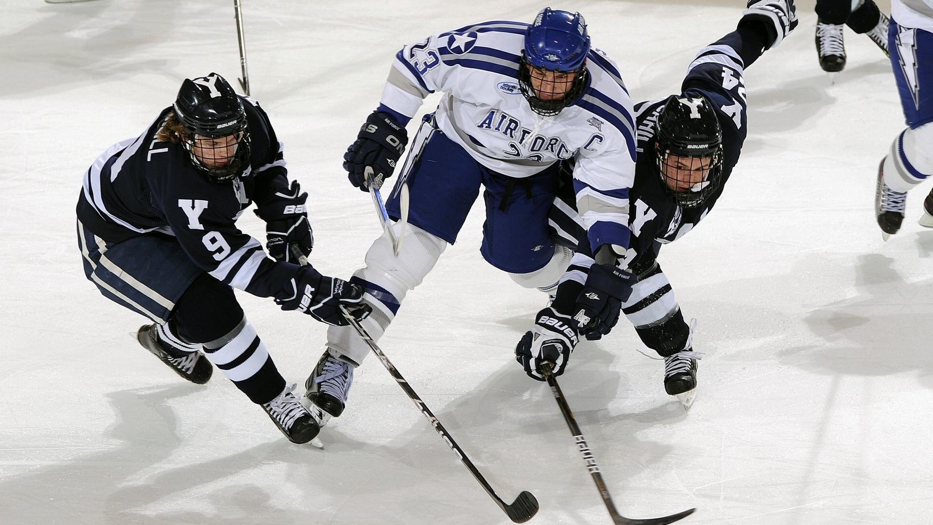 开云体育在线入口-青少年“篮球故事会”公益讲座在长沙火热进行，关于篮球的讲座